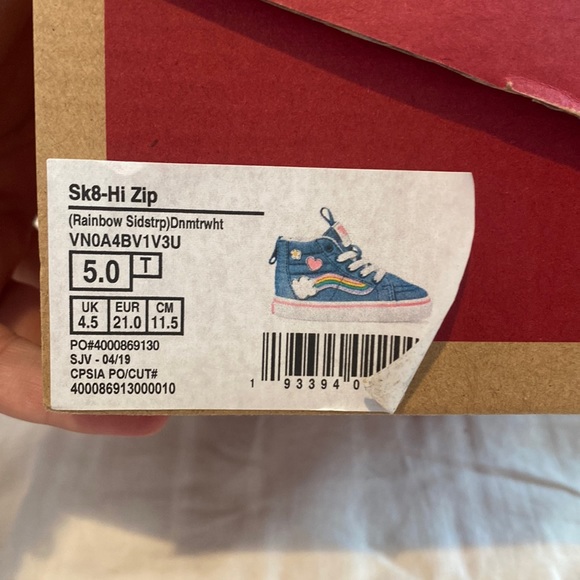 VANS - TODDLER SK8-HI ZIP RAINBOW SIDESTRIPE, DENIM/WHITE - Picture 3 of 6